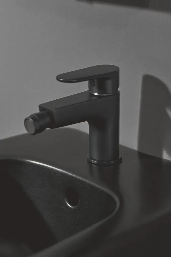 Ideal Standard Cerafine O - Bidetkraan Met Waste, Zwart BC705XG 4 Ideal Standard Cerafine O - Bidetkraan Met Waste, Zwart BC705XG - Afbeelding 4