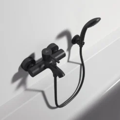 Ideal Standard CeraLine - Badkraan Wandmontage Incl. Accessoires, Zwart BC270XG -sanitino 78ae3b53bac63e7934d5f822